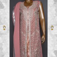 KR 02 PINK Gown close 24995